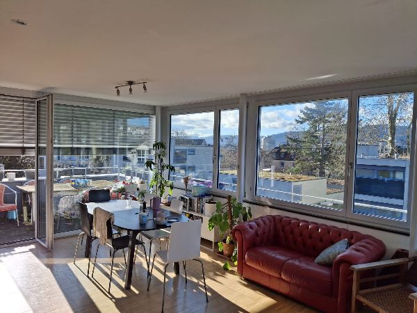 Small room in 8-person WG in Zurich