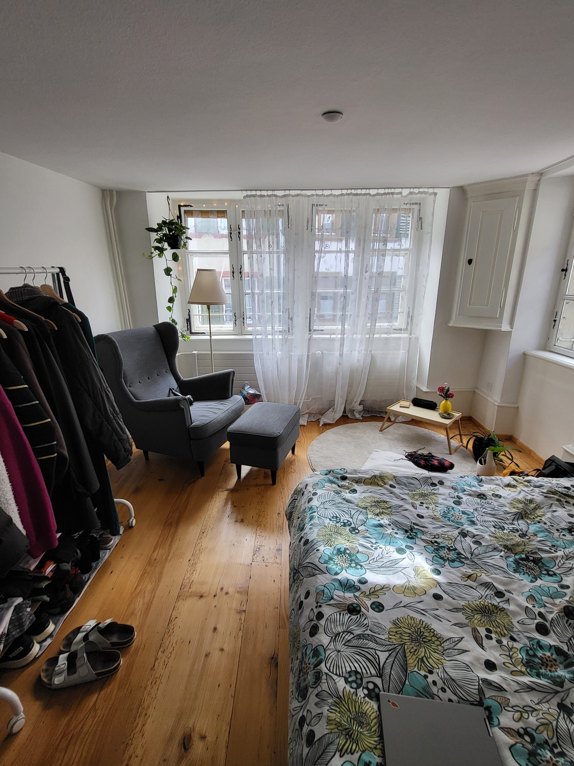Furnished room in the old town of Basel